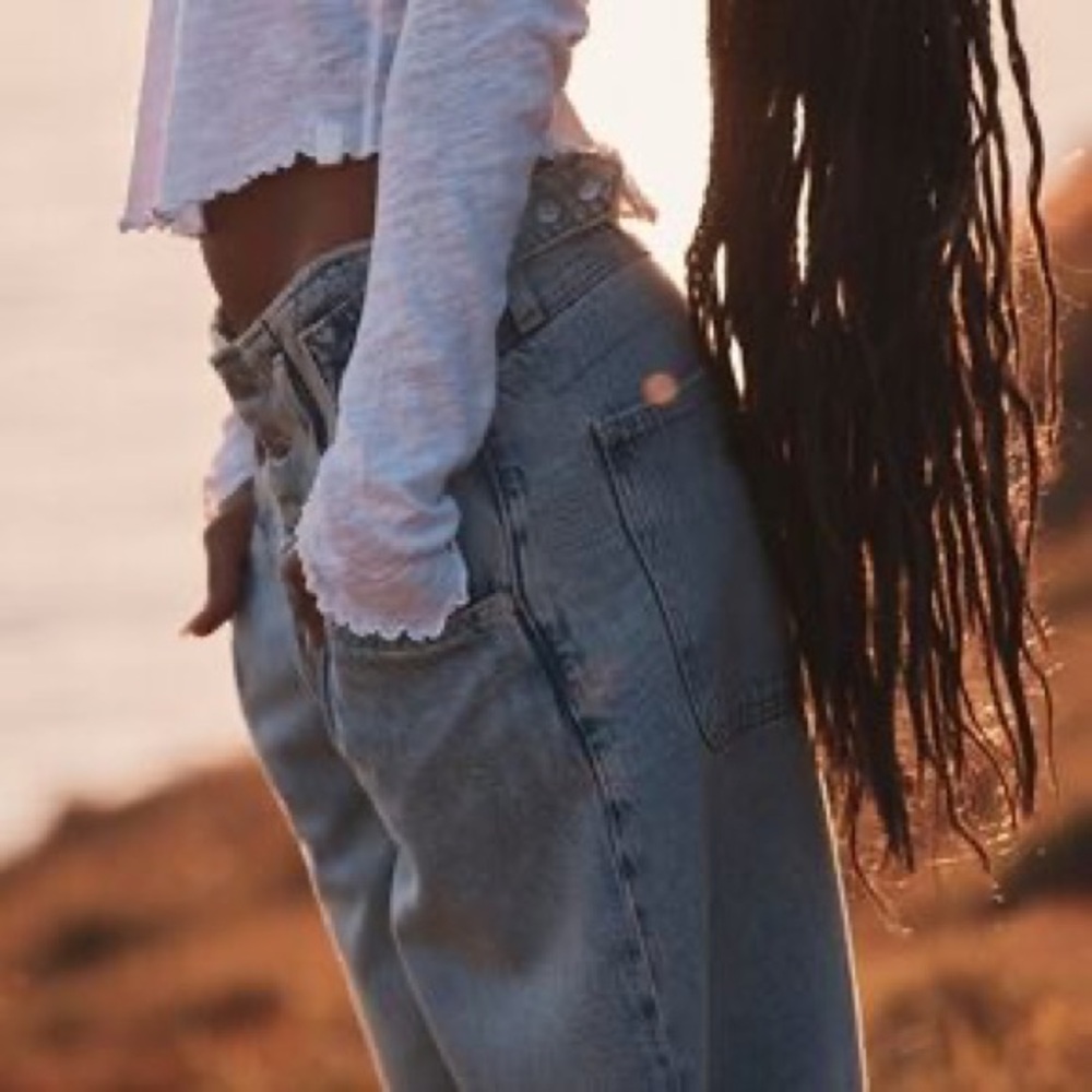 NWOT Free People Light Blue Care FP Super Sweeper Wide Leg Jeans Sz M baggy - Picture 6 of 16